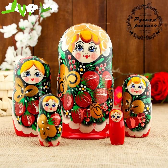 Babushka nesting promo dolls